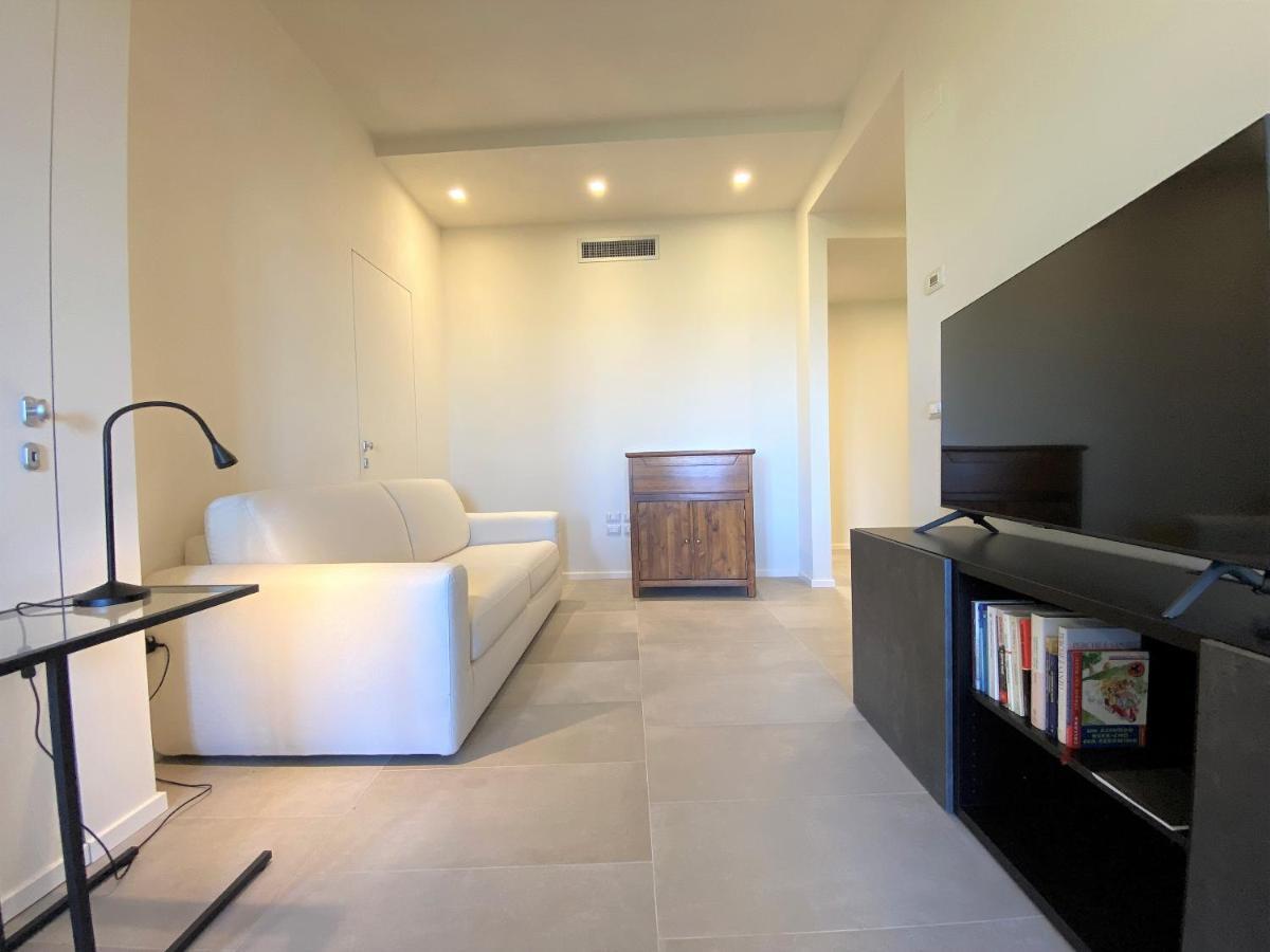 Tra Le Mura-Central Apartment In Сиена Экстерьер фото